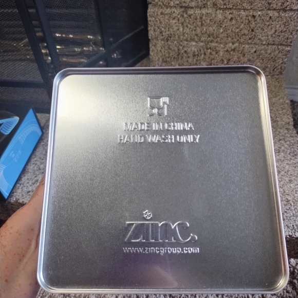 New Cinemark Popcorn Bucket Tin Transformers One - Picture 10 of 15